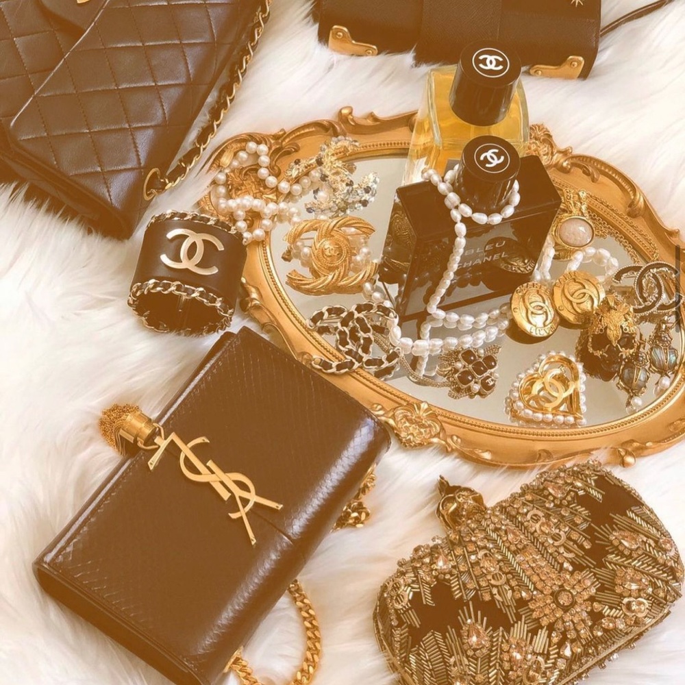 Meet your Posher, Luxe